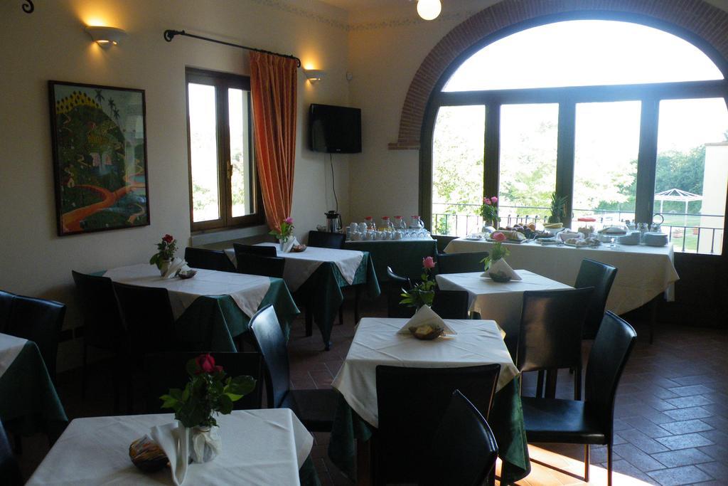 Agriturismo Fattoria Di Gragnone Guest House Eksteriør bilde